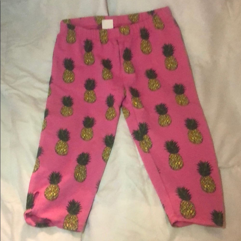 Set of 3 Patterned Capri Leggings